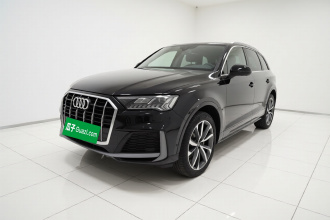奥迪Q7 2020款 55 TFSI quattro S line运动型
