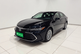 丰田 亚洲龙 2019款 双擎 2.5L XLE尊贵版 国VI