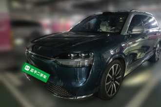 鸿蒙智行 问界M9 2024款 纯电 Ultra版 100kWh 6座版