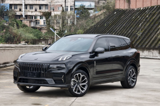 领克09 EM-P 2024款 2.0TD EM-P 四驱PRO 七座