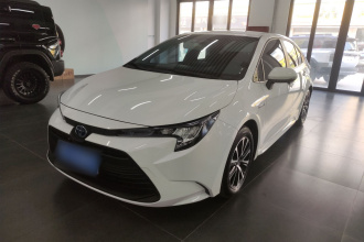 丰田 雷凌 2023款 智能电混双擎 1.8L 领先版