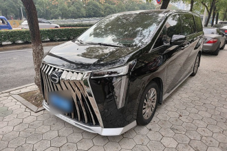 广汽传祺 传祺M8 2023款 宗师系列 400T 至尊版