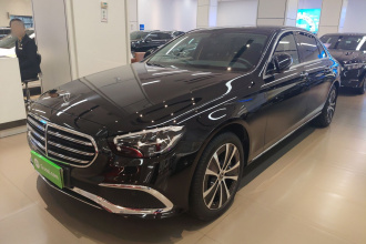 奔驰E级新能源 2023款 E 350 e L 插电式混合动力轿车