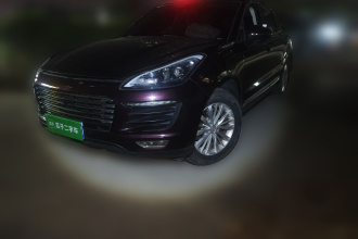 众泰SR9 2017款 2.0T 自动极致之光版