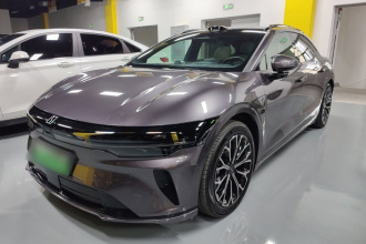极氪007GT 2025款 后驱智驾版 75kWh