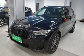 宝马X3 2023款 改款 xDrive30i 领先型 M曜夜套装