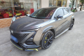 长安UNI-T 2022款 1.5T 运动版 旗舰型