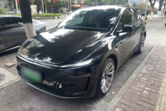 特斯拉 Model Y 2025款 改款 长续航全轮驱动版