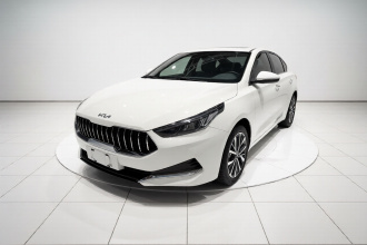 起亚K3 2021款 改款 1.5L CVT时尚版