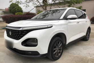 宝骏RM-5 2019款 1.5L 手动24小时在线精英型 5座