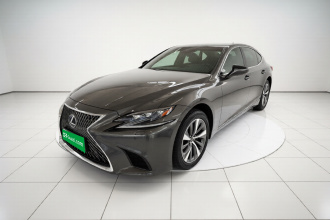 雷克萨斯LS 2020款 500h 卓越版 国VI
