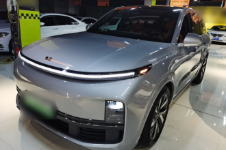 理想汽车 理想L8 2023款 Pro