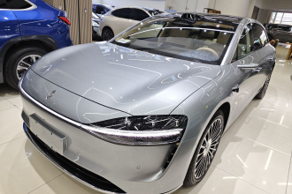 鸿蒙智行 享界S9T 2025款 纯电 四驱Ultra (192线激光雷达）