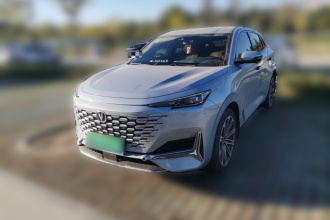 长安UNI-K 2021款 2.0T 尊贵型