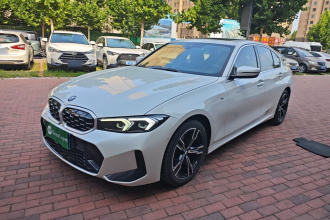 宝马3系 2023款 325i M运动套装