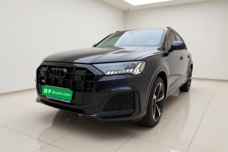 奥迪Q7 2020款 55 TFSI quattro S line运动型