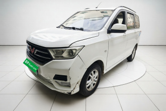 五菱汽车 五菱宏光 2021款 改款1.5L S舒适型 电动助力LAR
