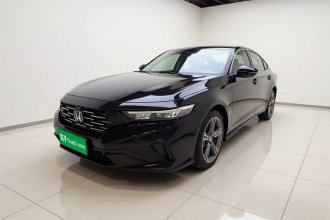 本田 雅阁 2025款 运动系列 260TURBO 尊贵版