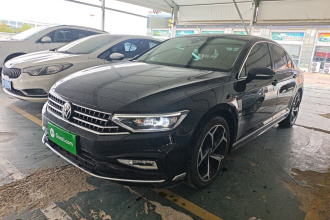 大众 迈腾 2023款 200万辆纪念版 330TSI DSG豪华型