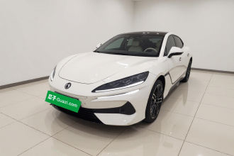 腾势Z9GT 2024款 1100四驱Ultra版