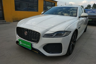 捷豹XFL 2023款 XFL 2.0T P300 四驱旗舰运动版