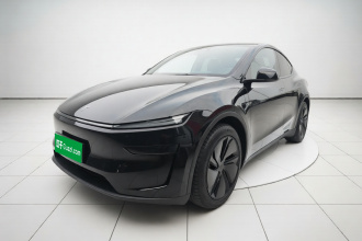 特斯拉 Model Y 2025款 长续航全轮驱动 首发版