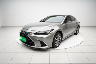 雷克萨斯ES 2025款 200 臻享版