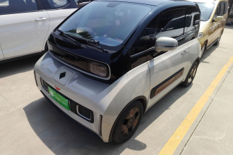 宝骏KiWi EV 2022款 艺术家轻享版 三元锂
