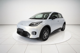 埃安 AION UT 2025款 330星辉版