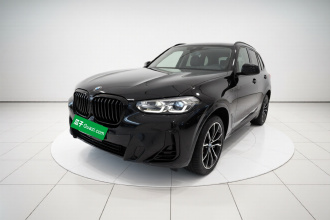 宝马X3 2023款 改款 xDrive30i 领先型 M曜夜套装