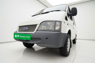 福特 经典全顺 2016款 2.4L汽油短轴6座低顶多功能车4G69S4N