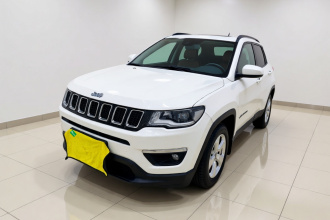 Jeep 指南者 2017款 200T 自动家享版