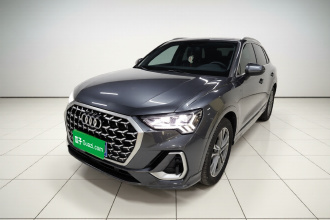 奥迪Q3 2024款 40 TFSI 时尚动感型