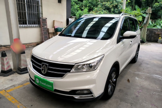 宝骏730 2019款 1.5T CVT时尚型 7座 国V
