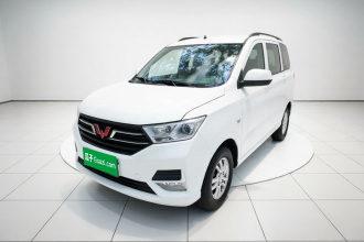 五菱汽车 五菱宏光 2021款 改款1.5L S标准型 电动助力LAR