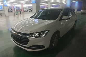 雪佛兰 科鲁泽 2022款 320 自动悦享天窗版