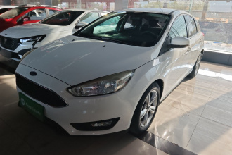 福特 福克斯 2015款 两厢 1.6L 自动舒适型