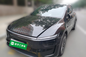 特斯拉 Model Y L 2025款 长续航全轮驱动版