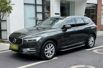 沃尔沃XC60 2021款 T5 四驱智逸豪华版