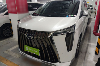 广汽传祺 传祺M8 2023款 宗师系列 双擎 至尊版