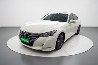 丰田 皇冠 2015款 2.0T 时尚版