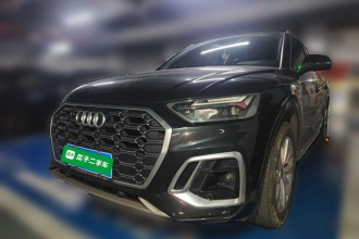 奥迪Q5L 2022款 40T 豪华动感型