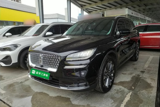 林肯 冒险家 2022款 2.0T 两驱尊雅版