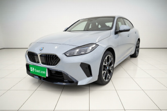 宝马2系 2025款 225L M运动套装