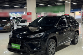 丰田 威兰达 2023款 双擎 2.5L E-CVT两驱豪华PLUS版