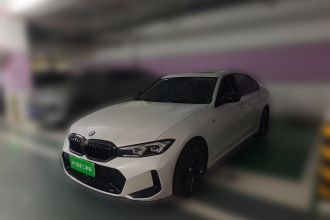 宝马3系 2025款 330Li M运动曜夜套装