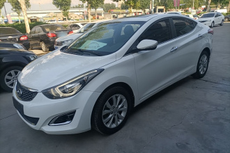 现代 朗动 2016款 1.6L 手动尊贵型