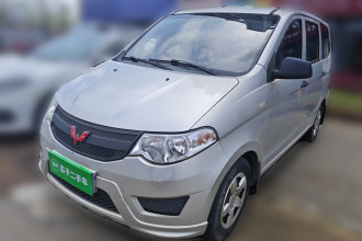 五菱汽车 五菱宏光 2015款 1.5L S 基本型国V