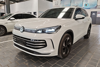 大众 途观L 2024款 PRO 330TSI 两驱智领版