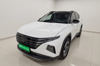 现代 2021款 途胜L 1.5T DCT LUX尊贵版